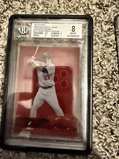 Mike Trout 2013 Fleer Retro / Industry Summit - BGS 8