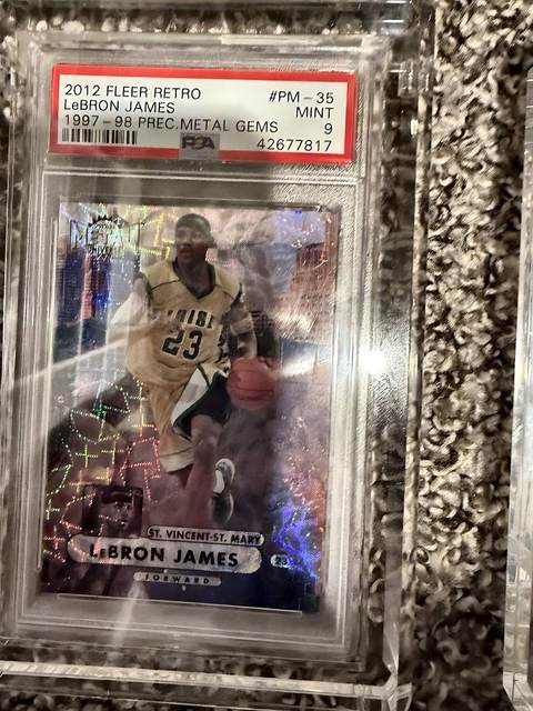 LeBron James 2012 Fleer Retro - PSA 9