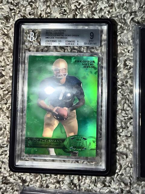 Joe Theismann 2012 Fleer Retro Metal Universe - BGS 9