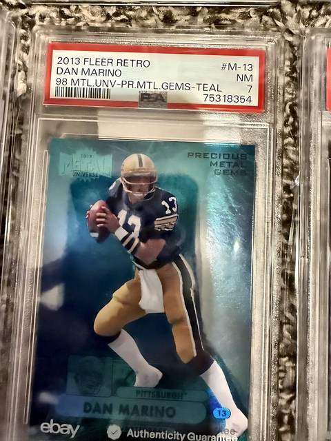 Dan Marino 2013 Fleer Retro - PSA 7